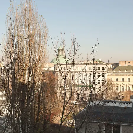 One By Your Freedom * Varsovie