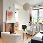 One By Your Freedom Apartament *