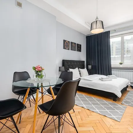 One By Your Freedom * ワルシャワ