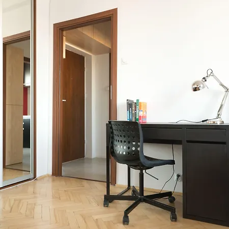 アパート One By Your Freedom