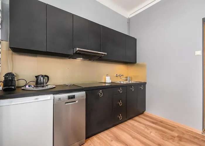 One By Your Freedom Apartment