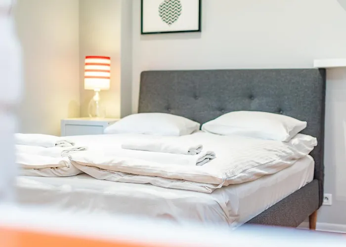 One By Your Freedom Apartment