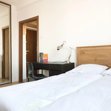One By Your Freedom Apartament Warszawa